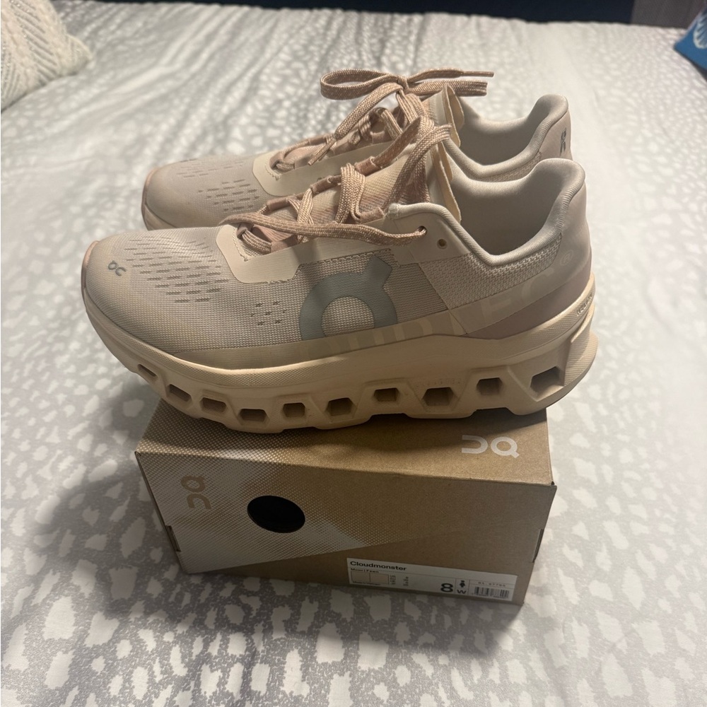 On Running Cloudmonster. Size 8.